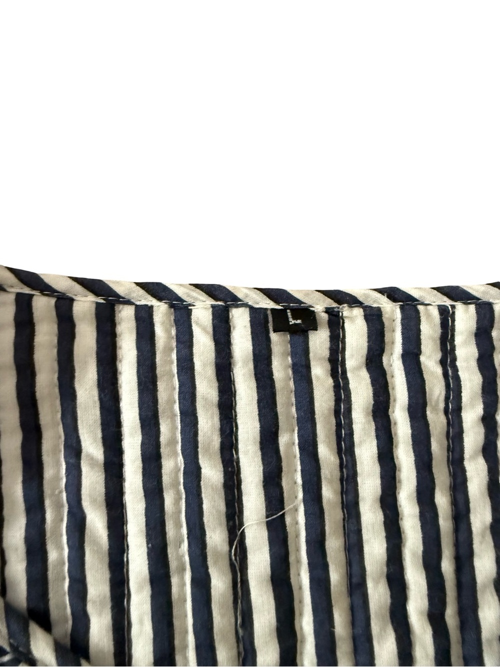 Quilted reversible Navy and White Cropped Batik Jacket - Picture 2 of 2
